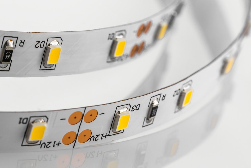 Cómo se conectan las tiras #LED de 12V? Atentos al #tutorial ▷ 